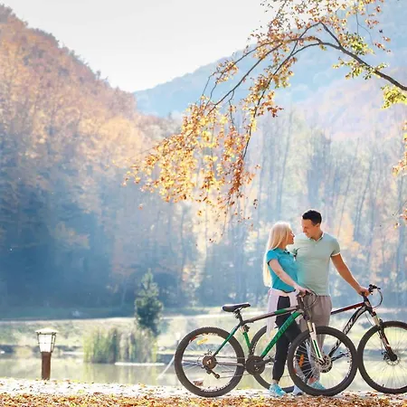 Resort Voevodyno Tur'ya Paseka